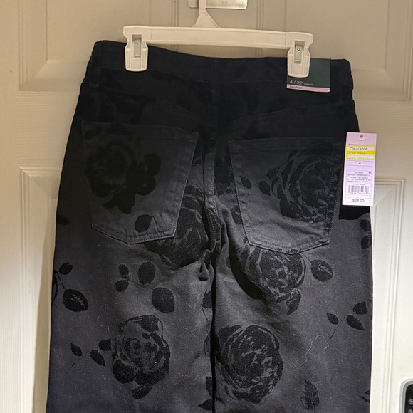 Wild Fable Black Floral Women Jeans Size 4 - Picture 5 of 6